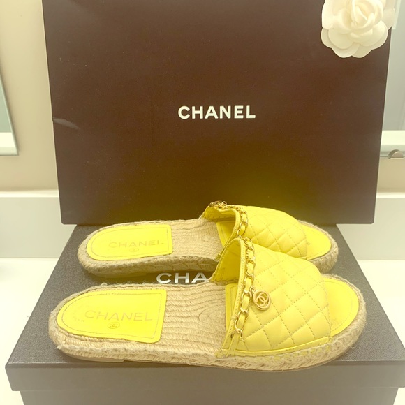 CHANEL Shoes - 💛💛Authentic Chanel CC Quilted Sandals💛
